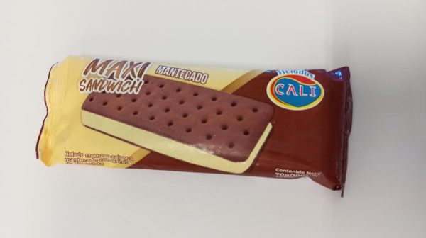 Maxi Sandwich Mantecado